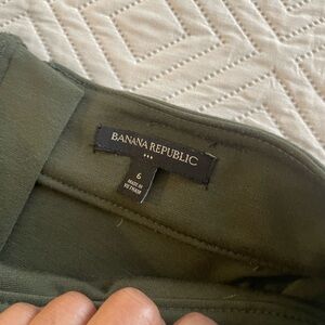 Banana Republic Olive A-Line Skirt